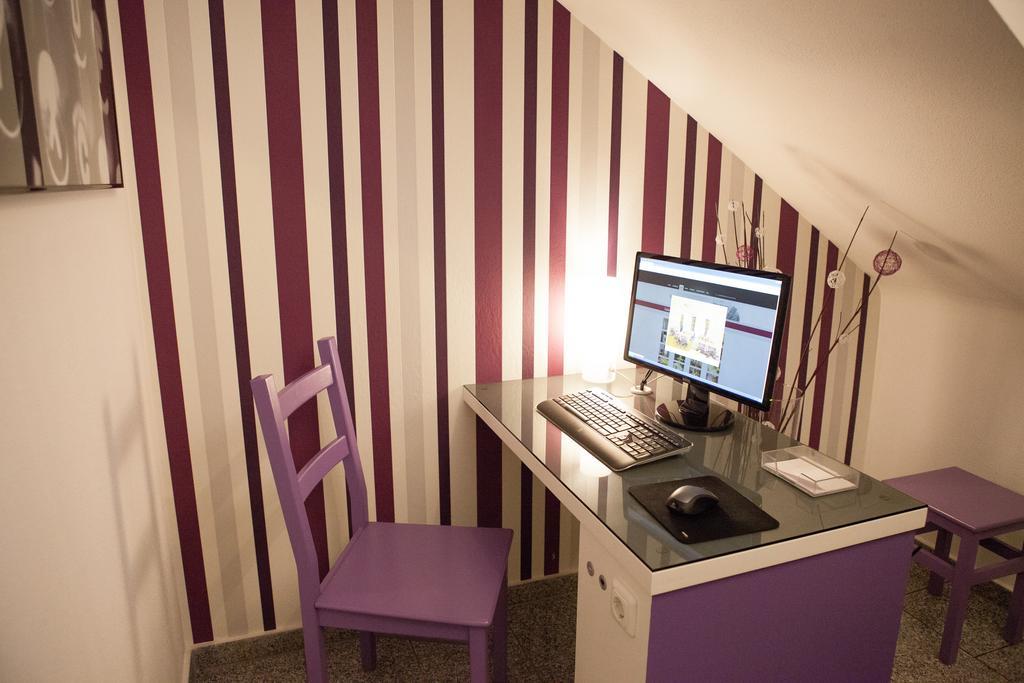Hotel Am Ostpark Нойбиберг Екстериор снимка