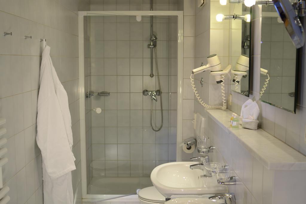 Hotel Am Ostpark Нойбиберг Стая снимка