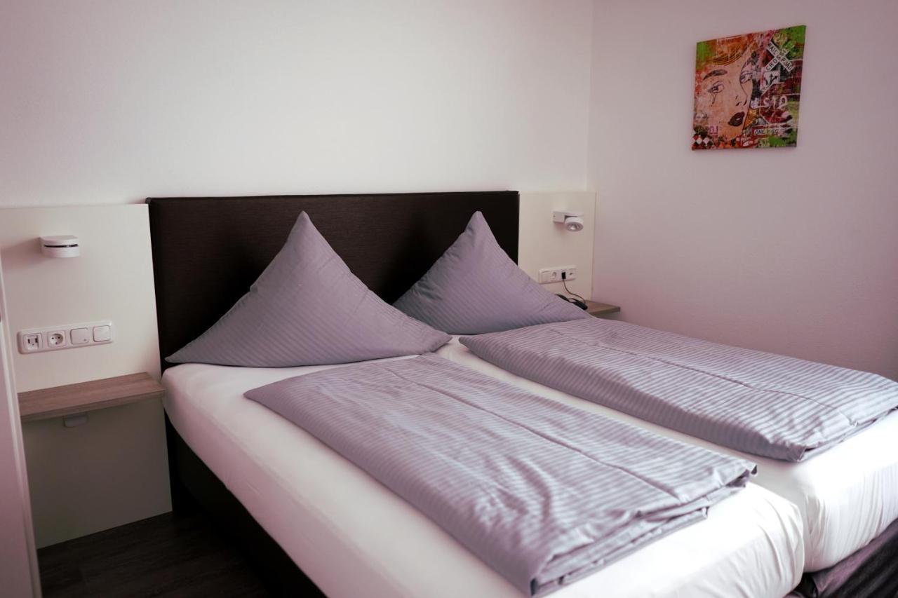 Hotel Am Ostpark Нойбиберг Екстериор снимка